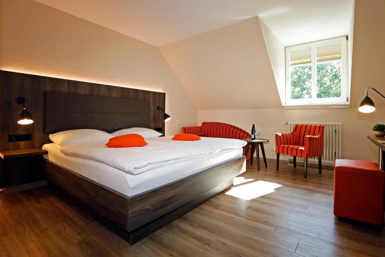 Landhotel Altes Wasserwerk Gbr Freinsheim Exterior foto