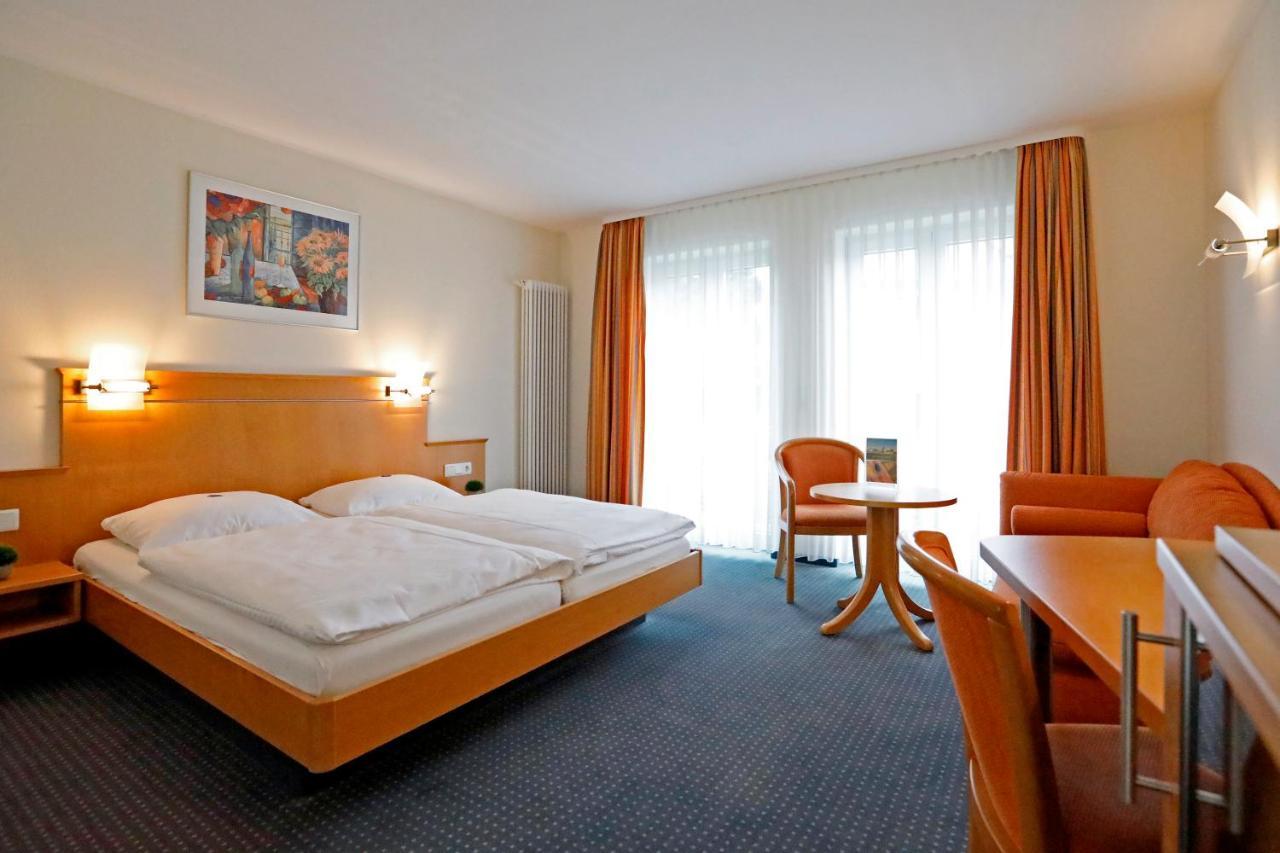 Landhotel Altes Wasserwerk Gbr Freinsheim Exterior foto