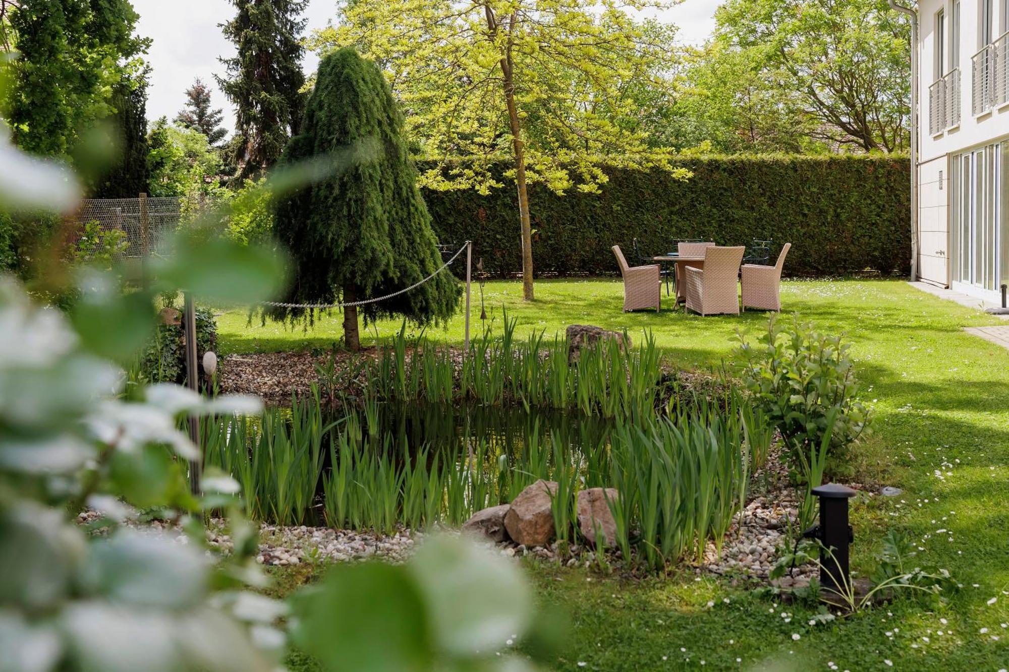 Landhotel Altes Wasserwerk Gbr Freinsheim Exterior foto